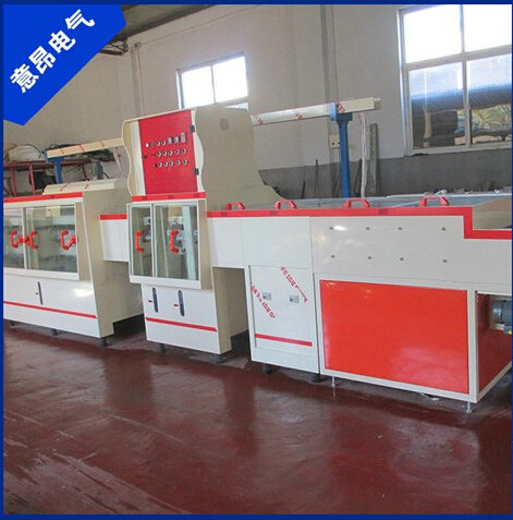 線(xiàn)路板蝕刻機(jī)送您滿(mǎn)滿(mǎn)的愛(ài)！